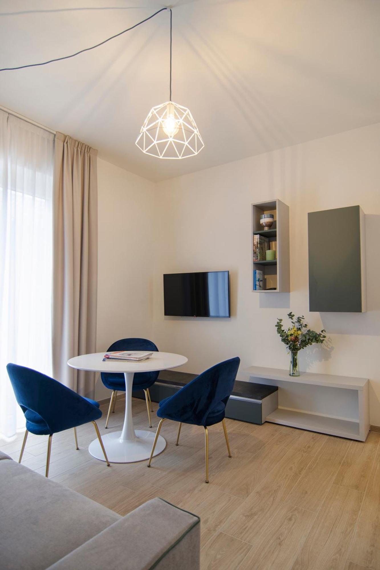 Gigi Suites&Apartments Stresa Exterior foto